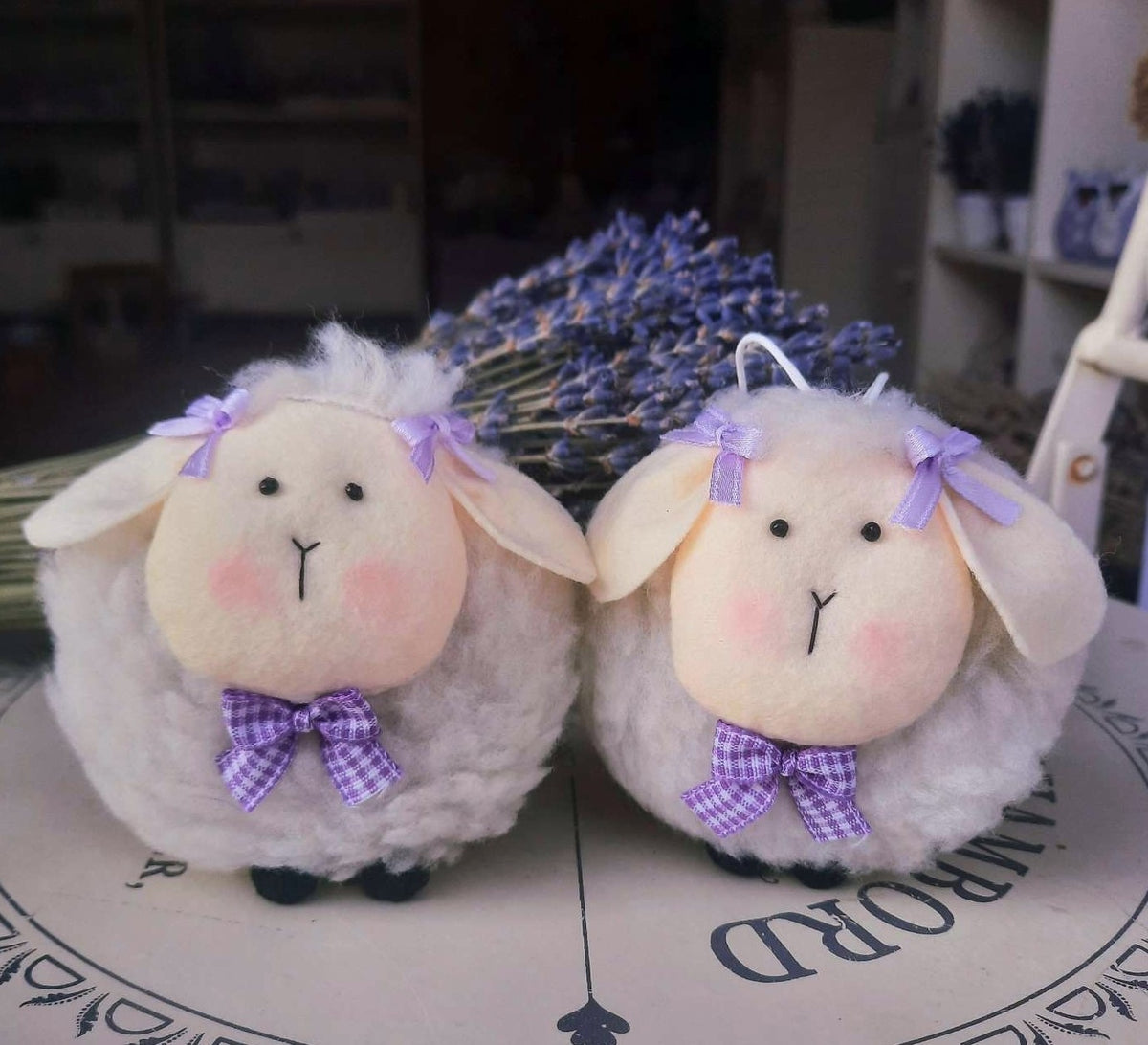 Idee per decorare albero di Pasqua. Idee regalo originali Pasqua 2025. Idee per decorazioni Pasquali. Sacchetti profumati. Sacchetti profumati da appendere, idee regalo artigianali per Pasqua, regali di Pasqua economici. Regali di Pasqua per tutti