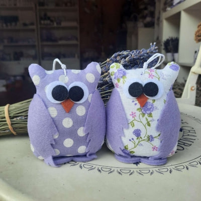 Gufetti portafortuna, gufo portafortuna, idee regalo Natale, idee regalo lavanda, Regali natalizi per tutti, decorazioni Natalizie, addobbi albero, idee regalo di Natale simpatiche, regali di Natale simpatici, gufi portafortuna, gufo portafortuna, sacchetti lavanda, prodotti alla lavanda, idee regalo alla lavanda, idee regalo Pasqua, idee regalo lavanda, prodotti alla lavanda, regalare un gufo portafortuna