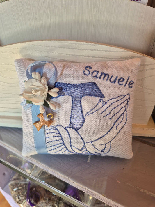 Cuscinetto con lavanda, bomboniera con nome e ciondolo tau, bomboniera con tau, bomboniera francescana